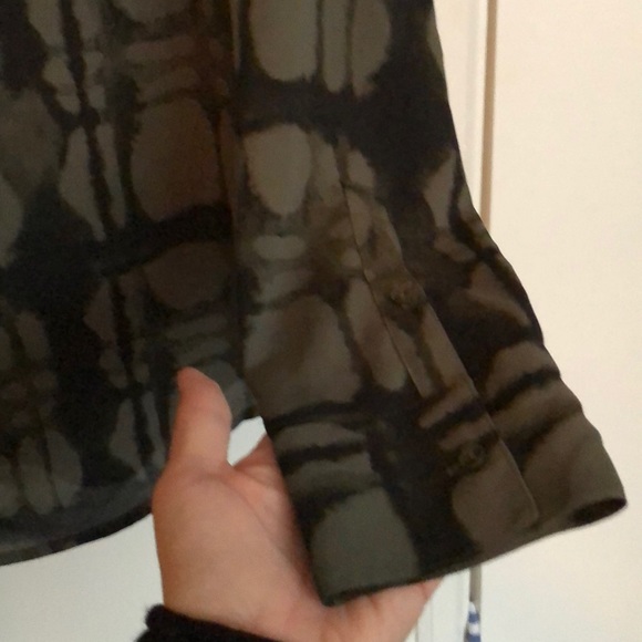 Button down shirt - Picture 4 of 5